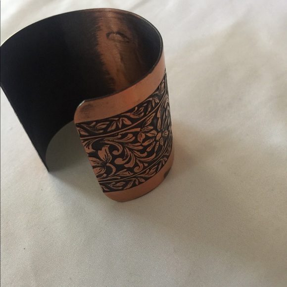 Copper Craft Guild Vintage Wide Copper Cuff - Picture 5 of 6